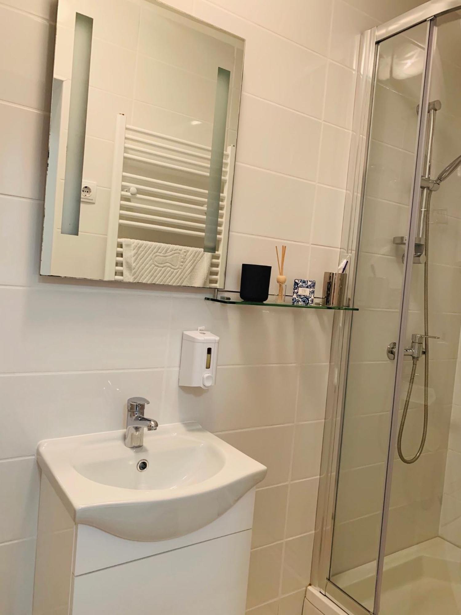Studio Apartment Ivana Zagreb Kamer foto