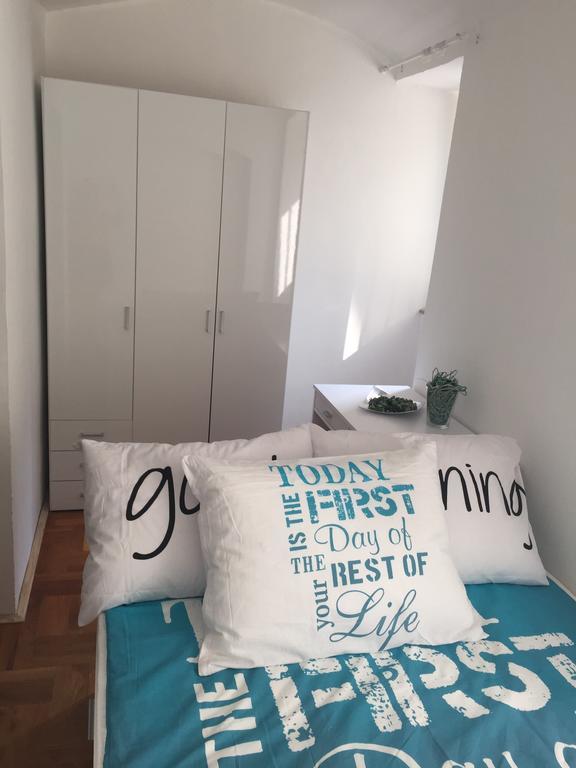 Studio Apartment Ivana Zagreb Buitenkant foto