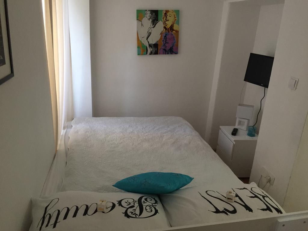 Studio Apartment Ivana Zagreb Buitenkant foto