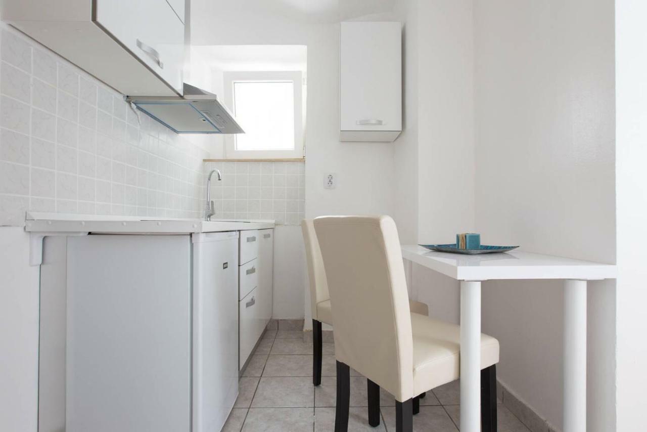 Studio Apartment Ivana Zagreb Buitenkant foto